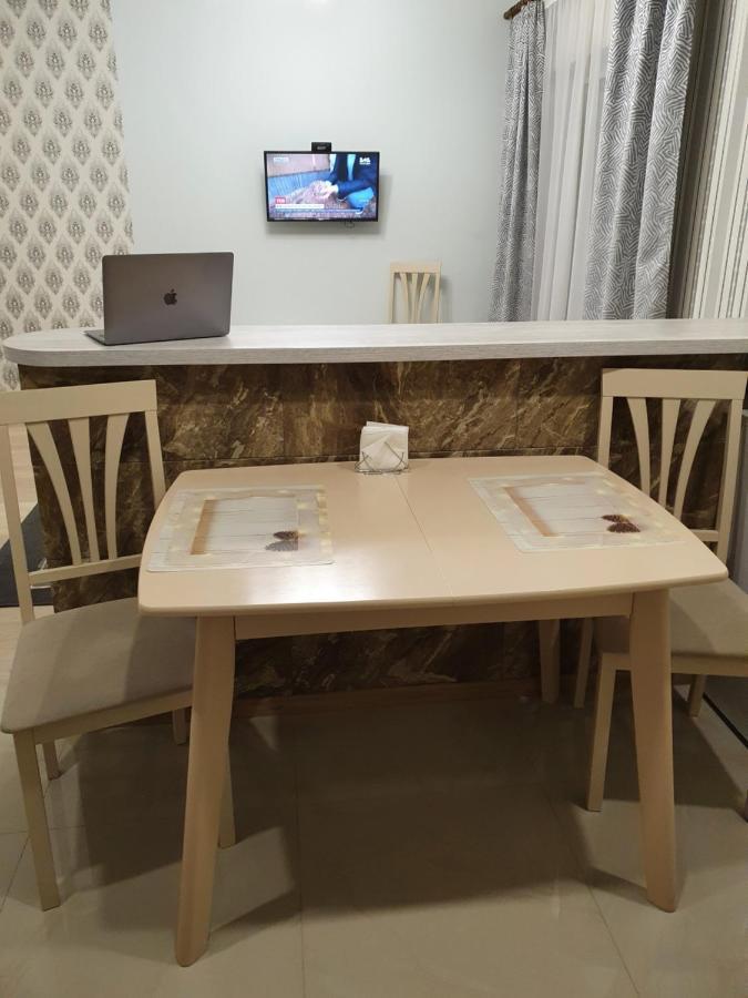 Apartament Quartira - Studia Łuck Zewnętrze zdjęcie